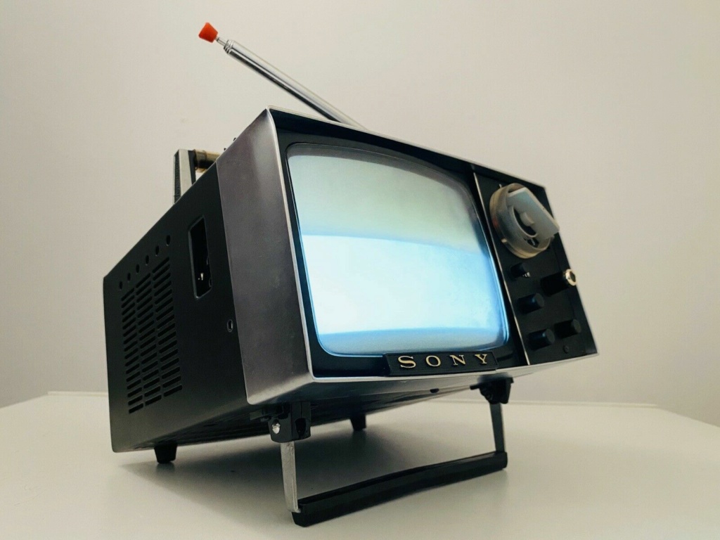 Sony Micro TV5-303M - 1965 Sonytv10