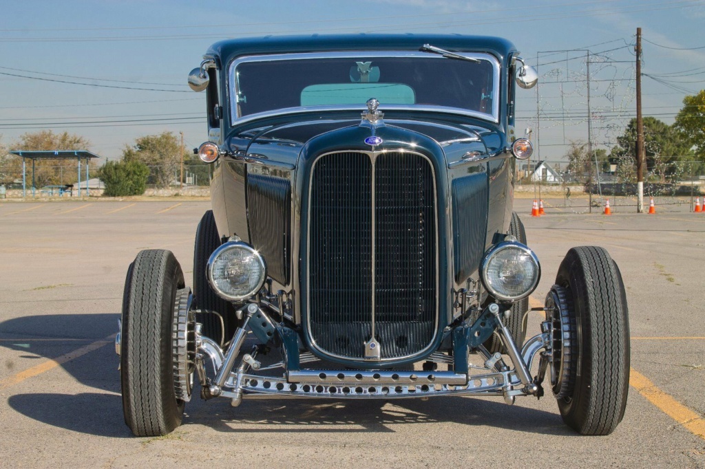 1932 Ford hot rod - Page 14 Tud410