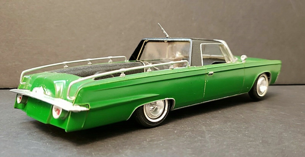 1965 Chrysler Imperial - customizing kit annual - 1/25 scale Uybvcf14
