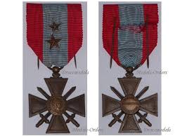 CROIX DE GUERRE DES T.O.E. Images10