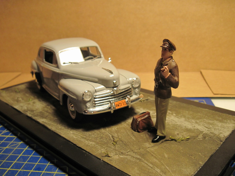 [REVELL] FORD 48 coupe police 1/25ème Réf 85 4318 Img_5837