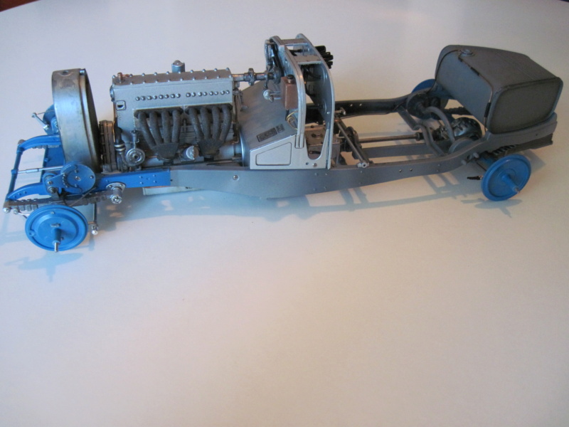 1/12 - BUGATTI TYPE35B 1927 - ITALERI REF 4710 - MONTAGE TERMINE *  - Page 7 Img_6939