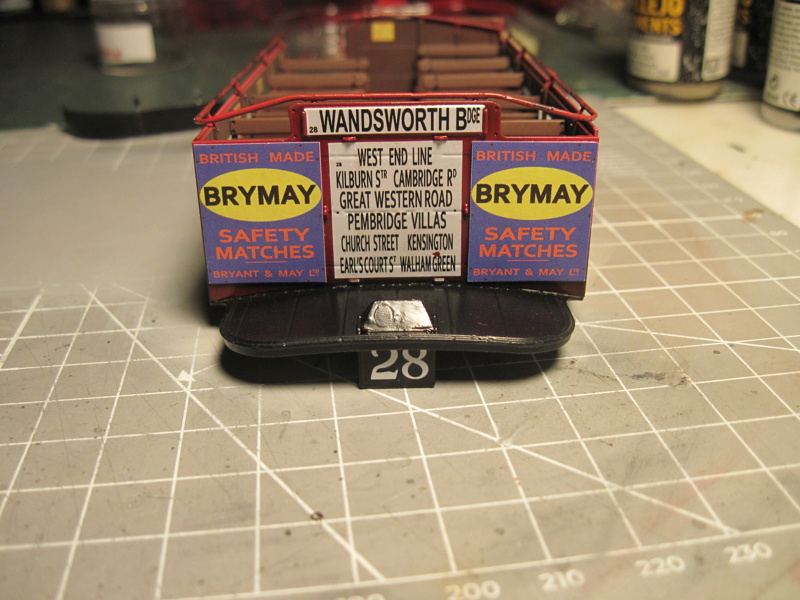 * 1/35 Bus Londonien LGOC type B 1919 Miniart  Ref 38021 - Page 8 Img_7627