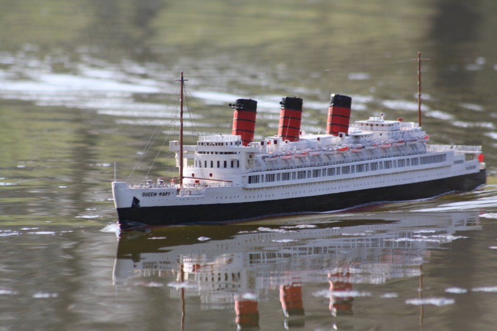 R.M.S. Queen Mary 1936 als RC Modell - Seite 4 Img_6530
