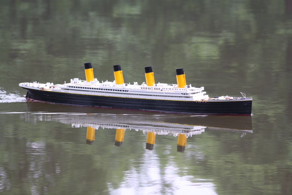 RMS Titanic / Trumpeter, 1:200 - als RC Version - Seite 4 Img_7512