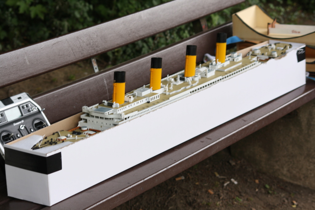 RMS Titanic / Trumpeter, 1:200 - als RC Version - Seite 4 Img_7516