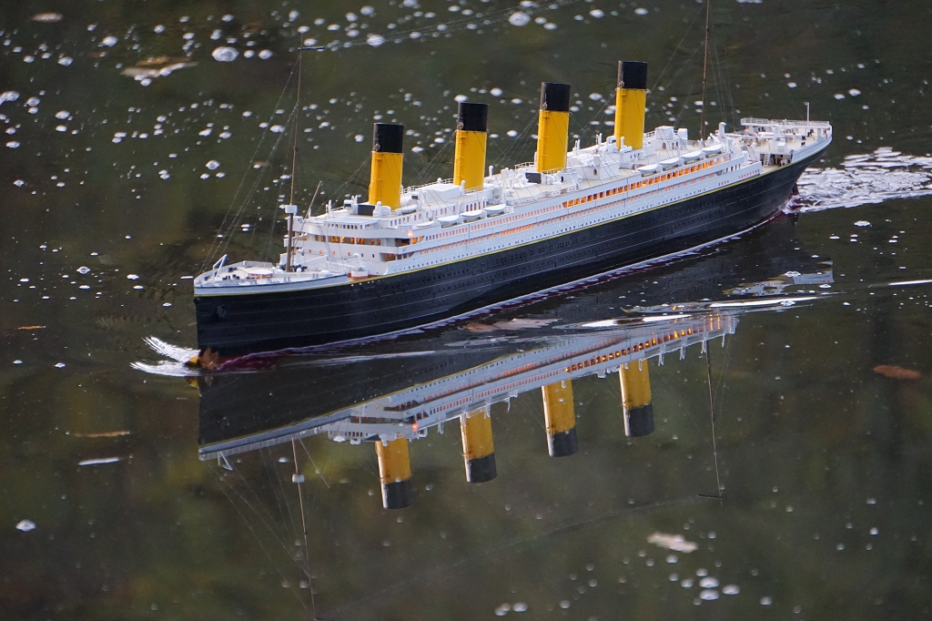 Titanic von Hachette in 1/200 mit Metall und Rauchgenerator K-dsc374