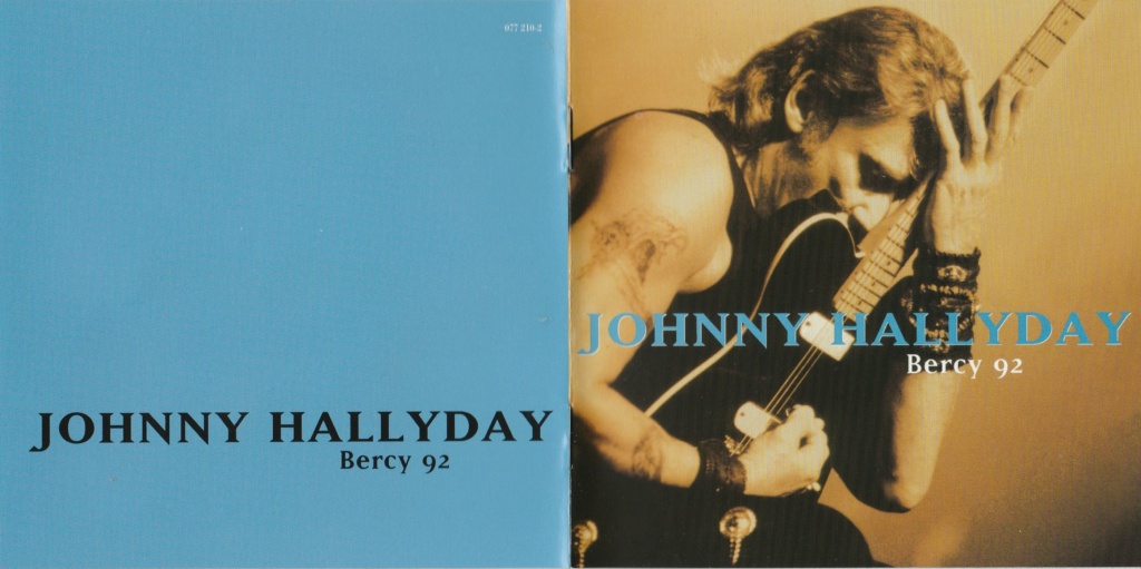 2003  -  COFFRET JOHNNY HALLYDAY 'INTEGRALE LIVE' ( 22 ALBUMS - 43CD ) 01156