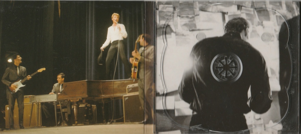 2003  -  COFFRET JOHNNY HALLYDAY 'INTEGRALE LIVE' ( 22 ALBUMS - 43CD ) 0393