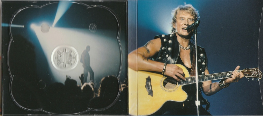 2003  -  COFFRET JOHNNY HALLYDAY 'INTEGRALE LIVE' ( 22 ALBUMS - 43CD ) 0574