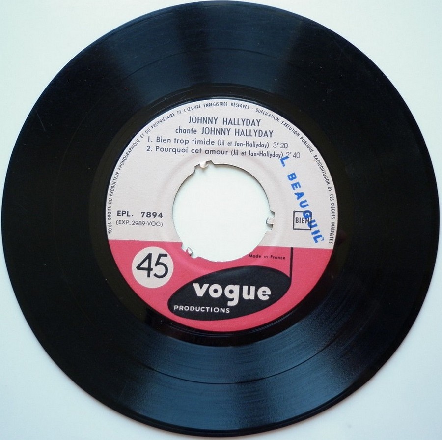 Johnny Hallyday chante Johnny Hallyday ( EP 45 TOURS )( TOUTES LES EDITIONS )( 1 1961_322