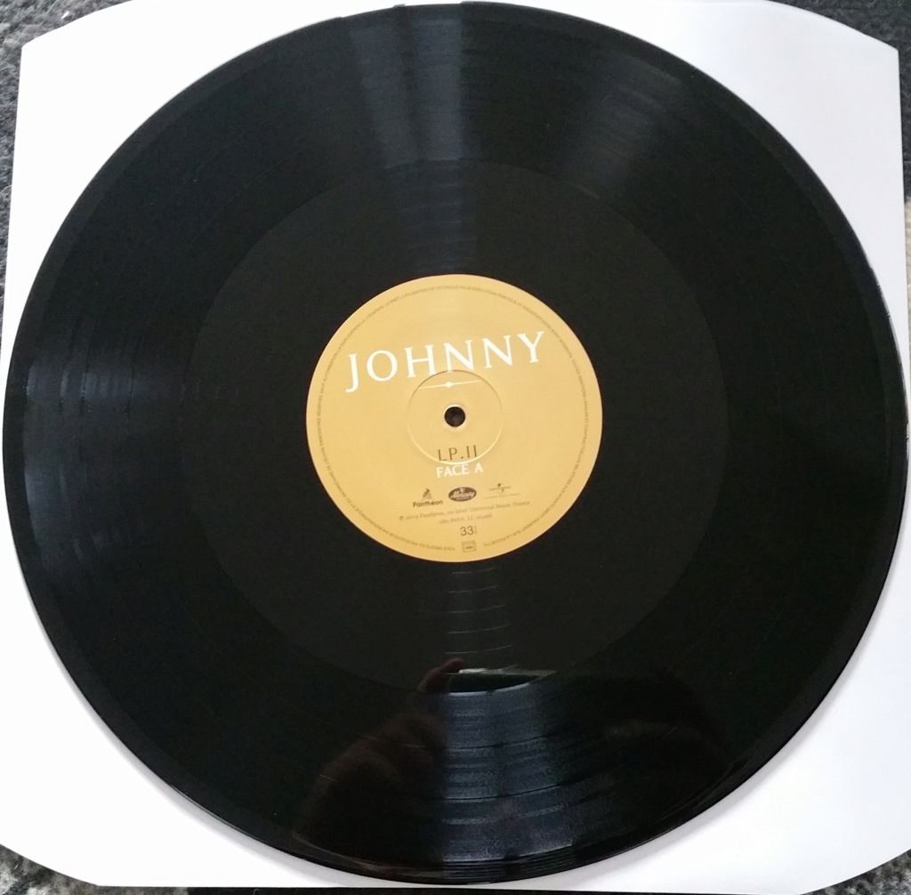 Nouvel Album 'Johnny' ( 2019 ) 20191129
