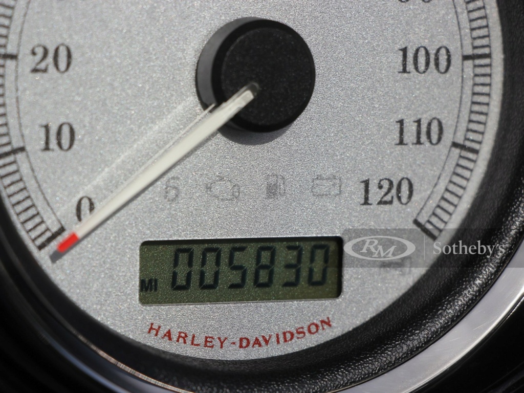 La Harley Davidson Street Glide Tirke ( 2010 ) Abd18a10
