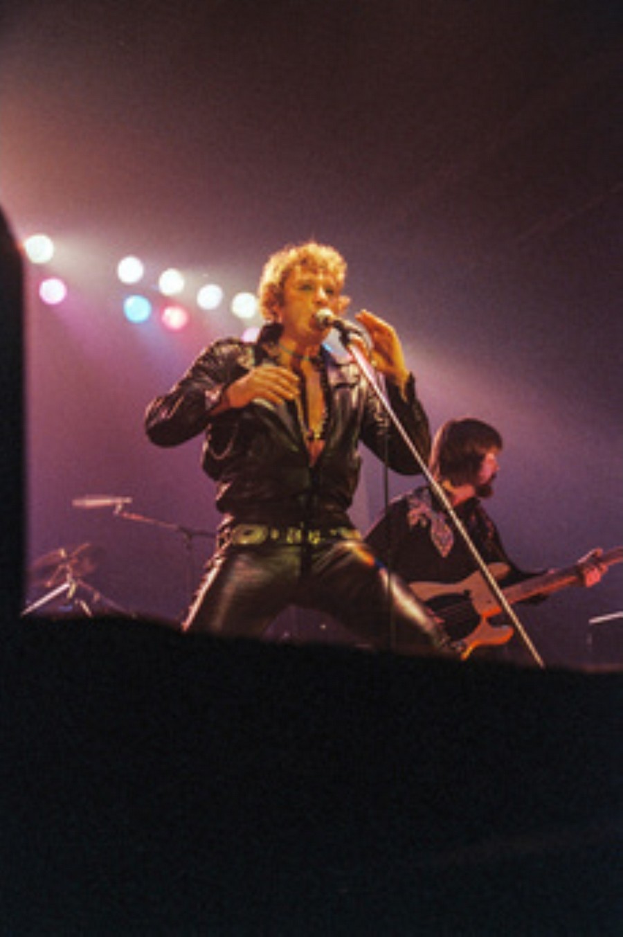LES CONCERTS DE JOHNNY 'REIMS 1981' Akg77779