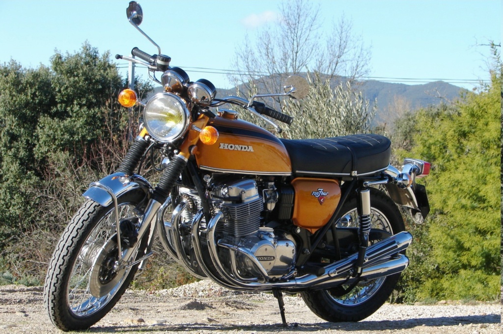 La Honda 750 Four CB K1 ( 1970 ) Dsc02610