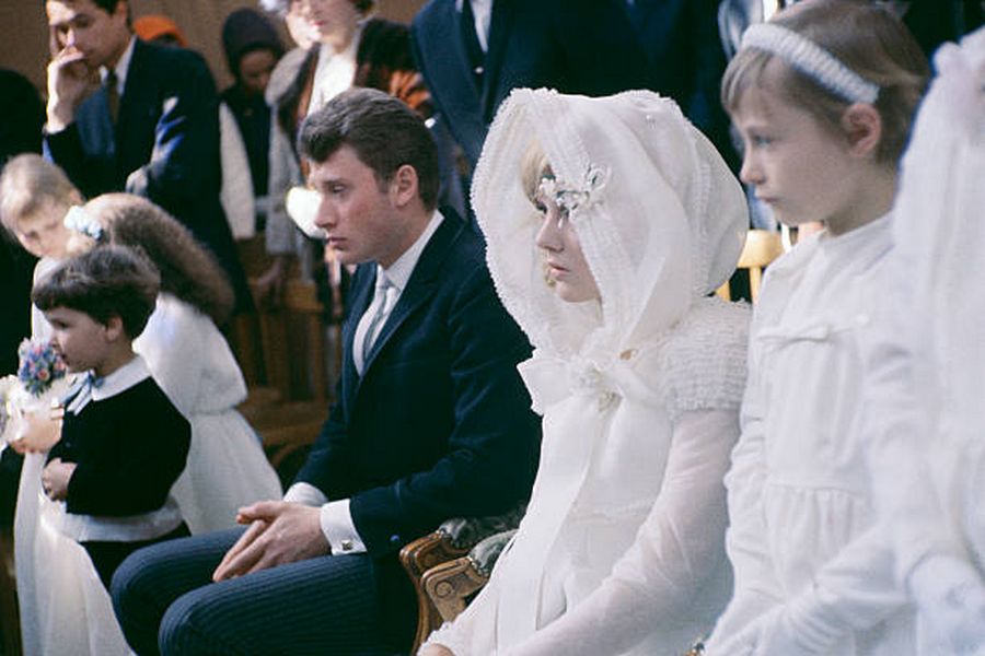 LES PLUS GRANDS EVENEMENTS DE JOHNNY 'LE MARIAGE DE JOHNNY ET SYLVIE' ( 1965 ) Gett1441