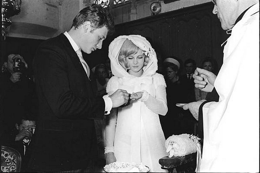 LES PLUS GRANDS EVENEMENTS DE JOHNNY 'LE MARIAGE DE JOHNNY ET SYLVIE' ( 1965 ) Gett1448