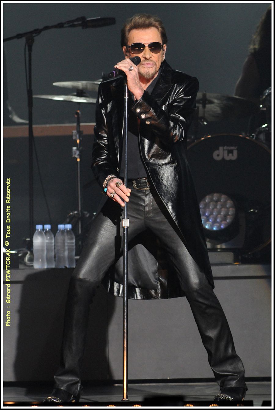 RECAPITULATIF DES PLUS BEAUX CONCERTS DE JOHNNY HALLYDAY ( 2011 - 2017 ) 4/4 Jh_11810