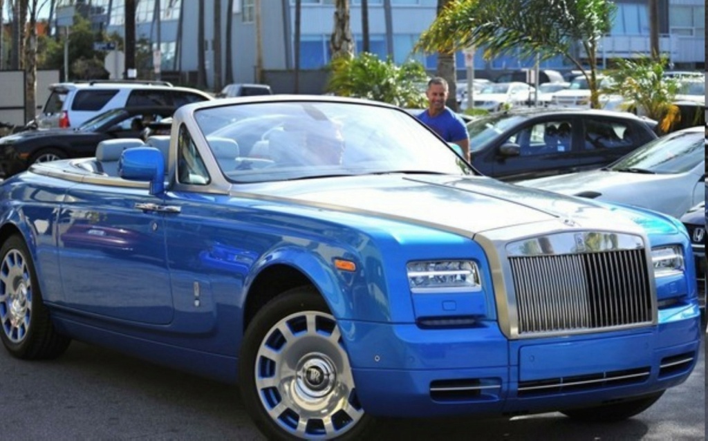 La Rolls Royce Phantom Drophead coupé ( 2014 ) Johnny60