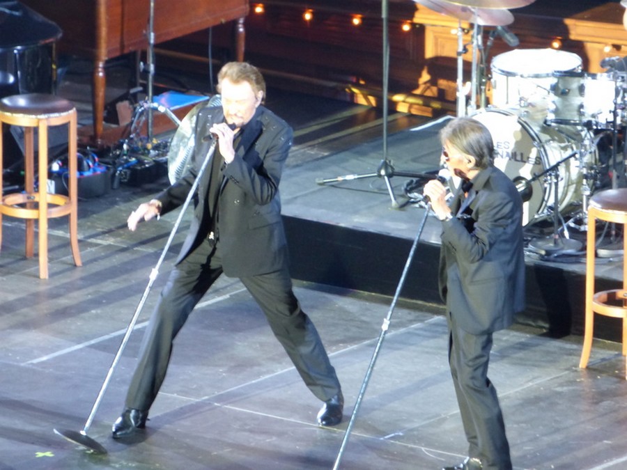 LES CONCERTS DE JOHNNY 'LES VIEILLES CANAILLES' - 'NÎMES 2017' P1090613