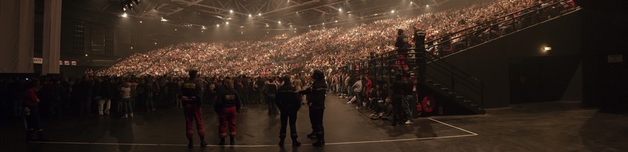 LES CONCERTS DE JOHNNY 'LES VIEILLES CANAILLES' - 'CLERMONT-FERRAND 2017' Sans1375