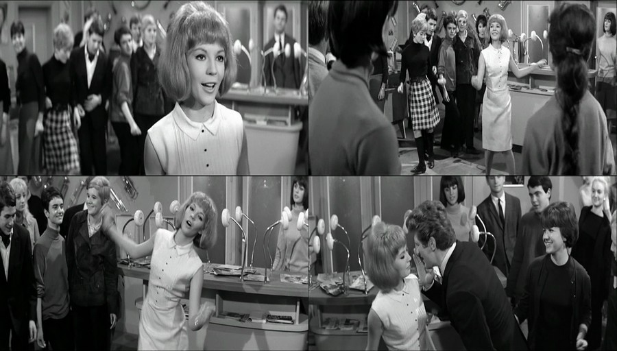LES FILMS DE JOHNNY 'CHERCHEZ L’IDOLE' 1964 Sophie10