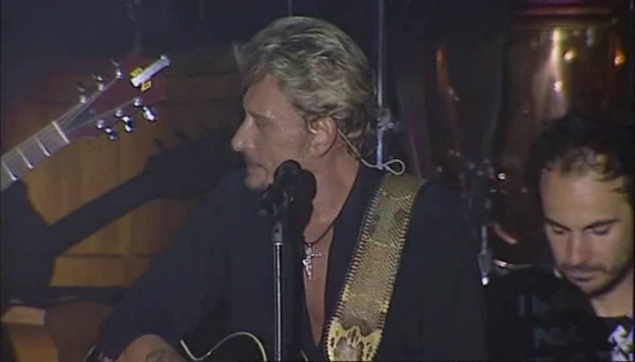 LES CONCERTS DE JOHNNY 'CARHAIX-PLOUGUER 2006' Vlcs1978