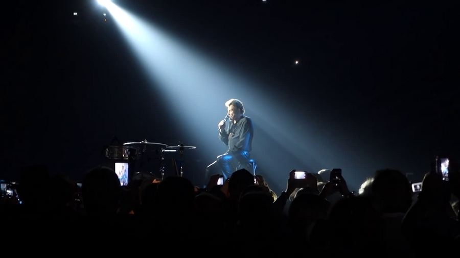 LES CONCERTS DE JOHNNY 'BERCY ARENA' 2015 Vlcs3936