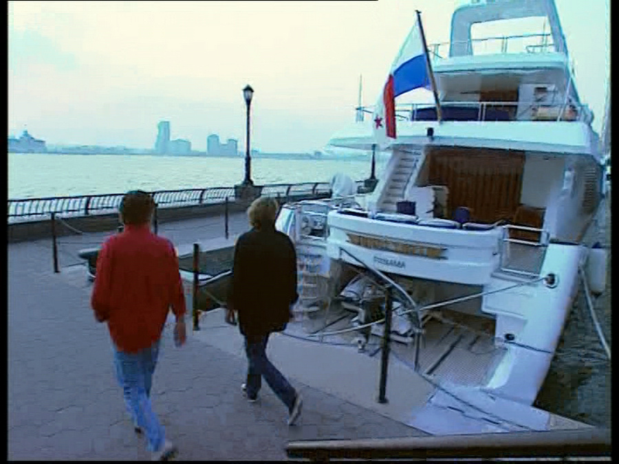 LES BATEAUX DE JOHNNY HALLYDAY ‘ONLY YOU I’ ( 1996 ) Vlcsn324