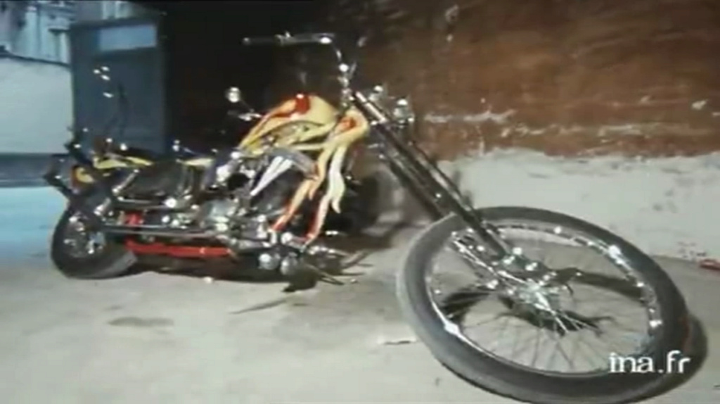 Le Chopper Shovelhead Moteur Harley de Johnny (1971)                                                            Vlcsn377