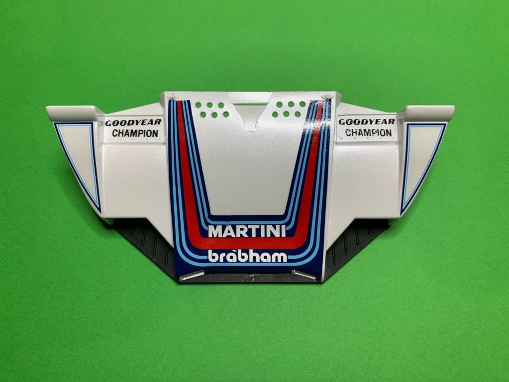 Martini BRABHAM BT44B 1975 1/12 Tamya (Carlos Reutemann) - Page 2 Wip3615