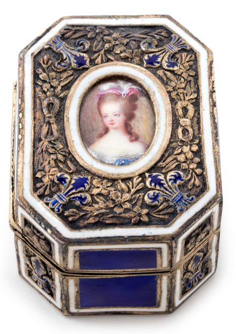 Marie Antoinette et ses proches sur tabatières et autres boîtes Zzzetz16