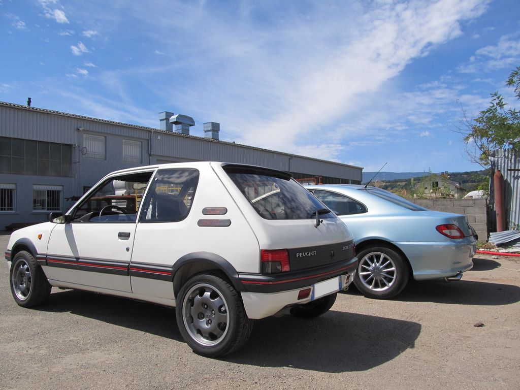 [73] 205 GTI 1L9 - 122cv - AM93 - Blanc Banquise - Page 4 Img_9522