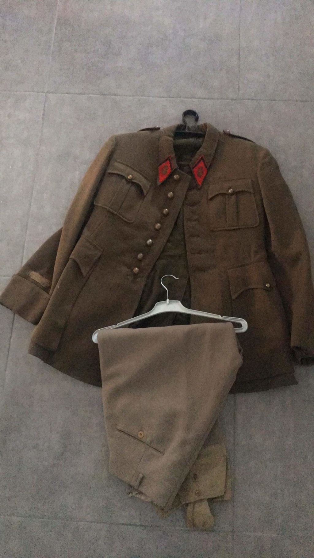Tenue modèle 1929 artilleur ? Receiv29