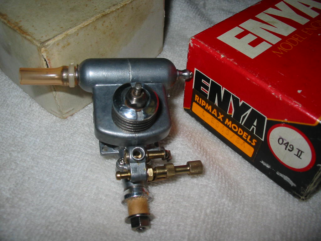 Engine trade --- A Cox diesel engine for an Enya .049 custom built? 002_en13