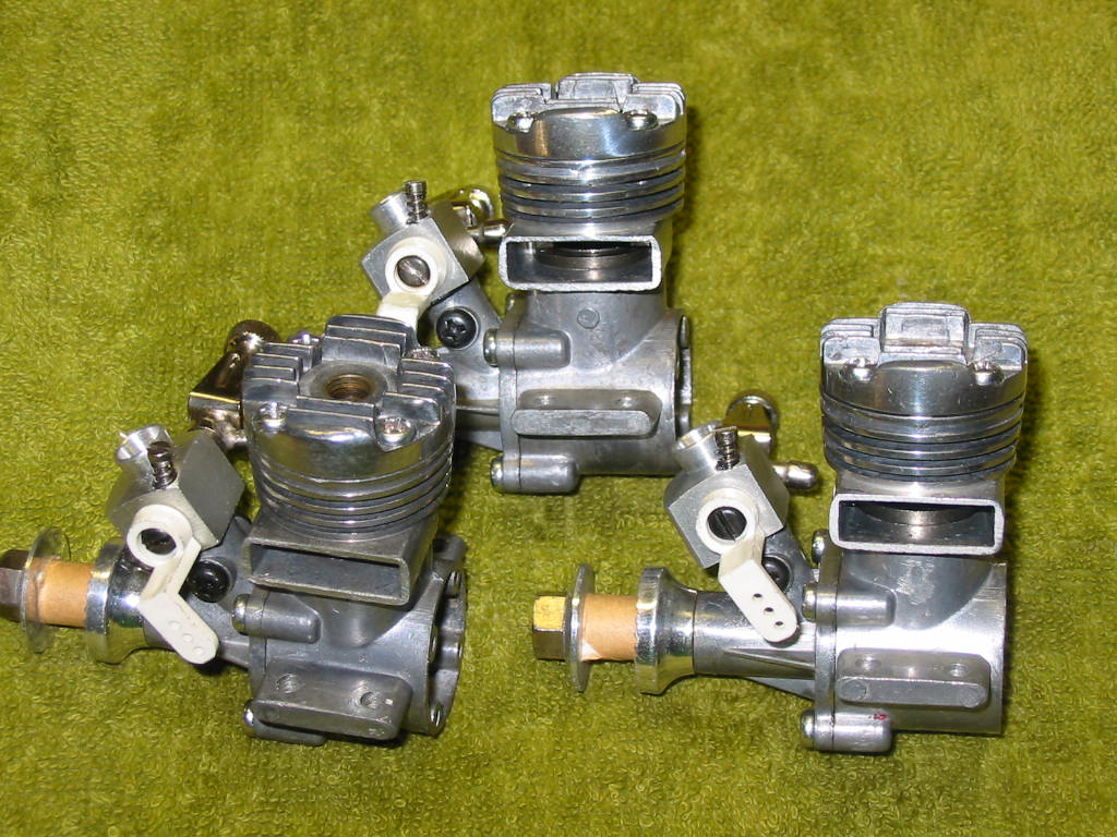 Enya Engines deal from Ken ---- three .09-II done and a Mikoken/ Enya .049 diesel(special) 002_en19