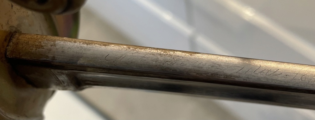 Sabre modèle 1845 de mai 1848 question sur marquages 58ee4310