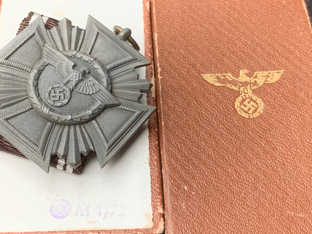 Médailles de service dans le NSDAP Img_9412
