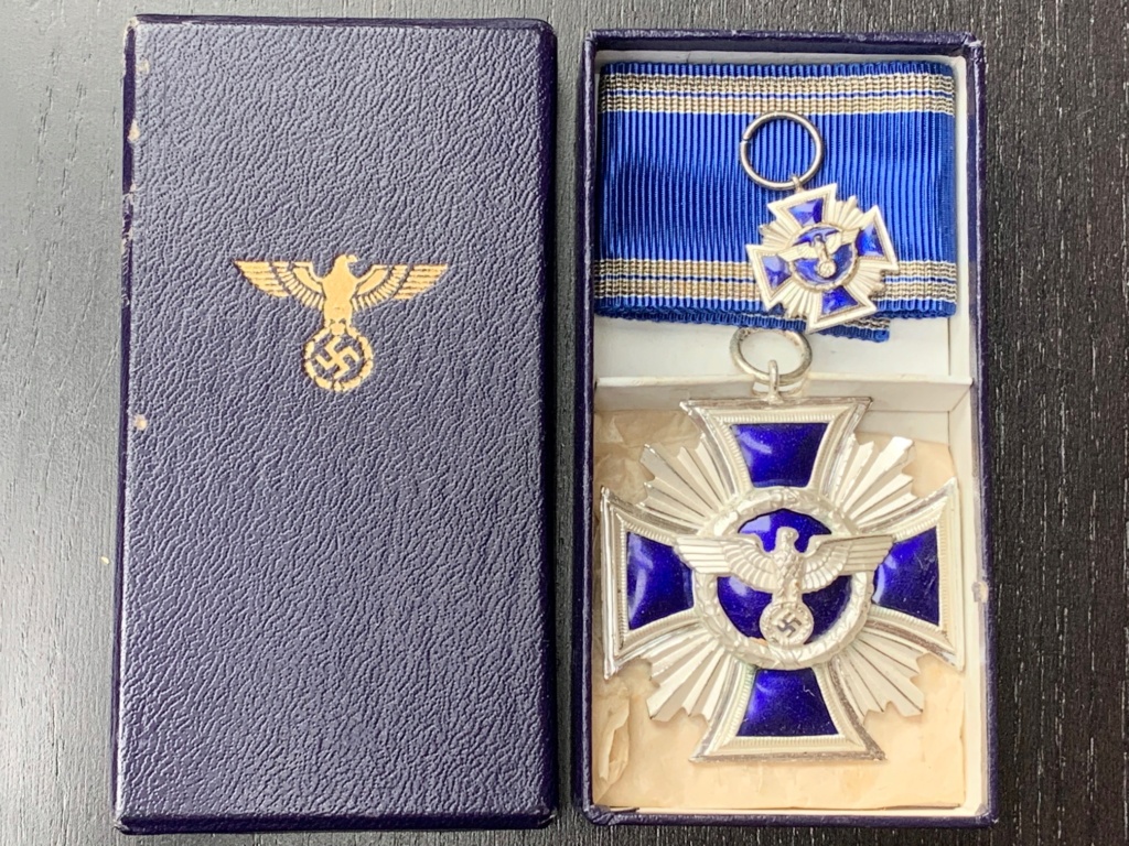 Médailles de service dans le NSDAP Img_9425