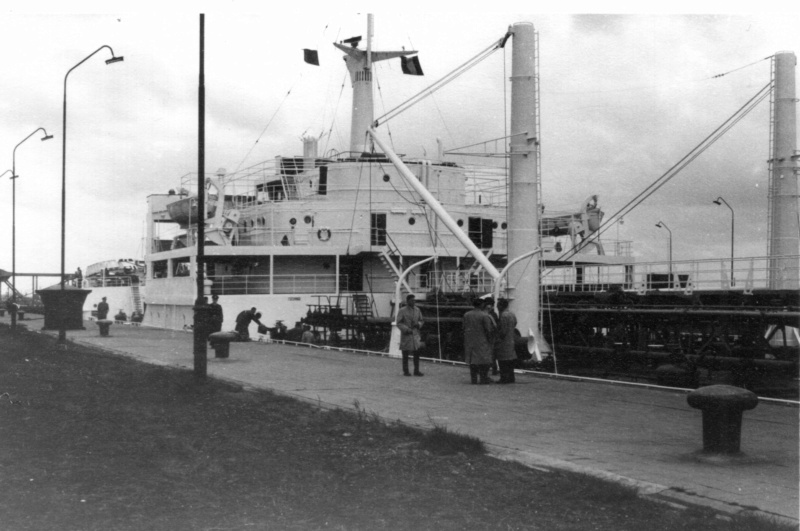Rheinschifffahrt in den 1950-60ziger Jahren. - Seite 2 Img78010