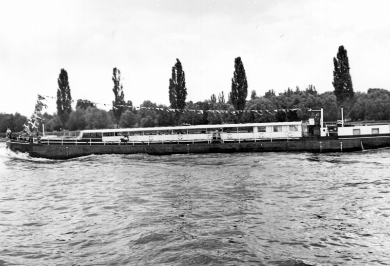 Rheinschifffahrt in den 1950-60ziger Jahren. - Seite 2 Img78610