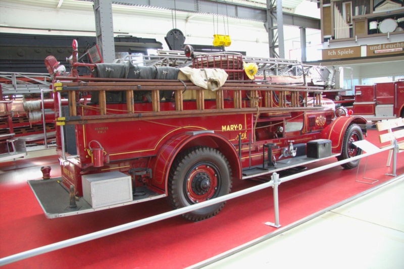 US + Deutsche Feuerwehrfahrzeuge im Technikmuseum Speyer... Img_6814