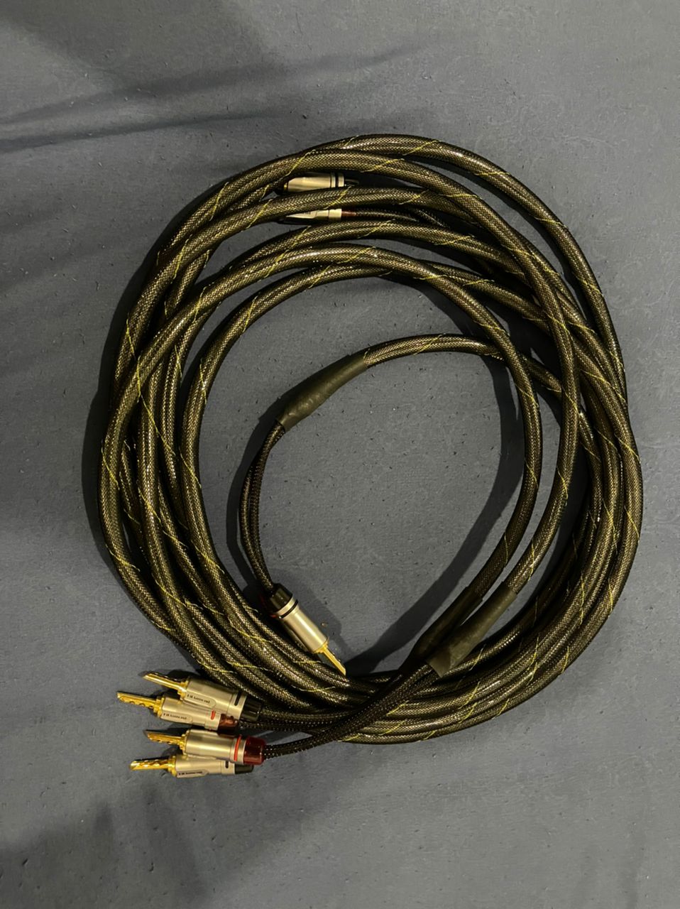 HiDiamond D1 , D2 speaker cables Whatsa25