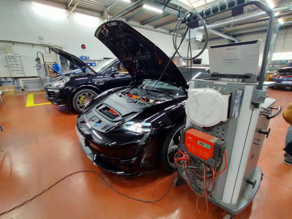 Visite atelier Porsche - CP d'Arpajon  Img20304