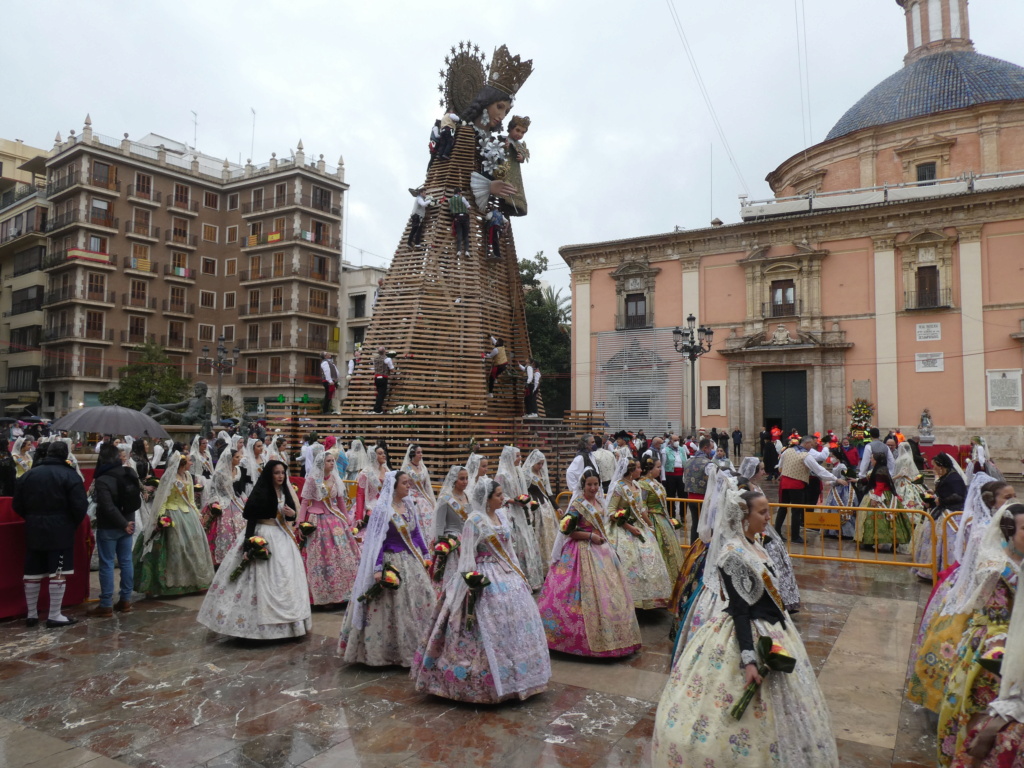Carnaval "LAS FALLAS" de Valencia en Espagne P1110810