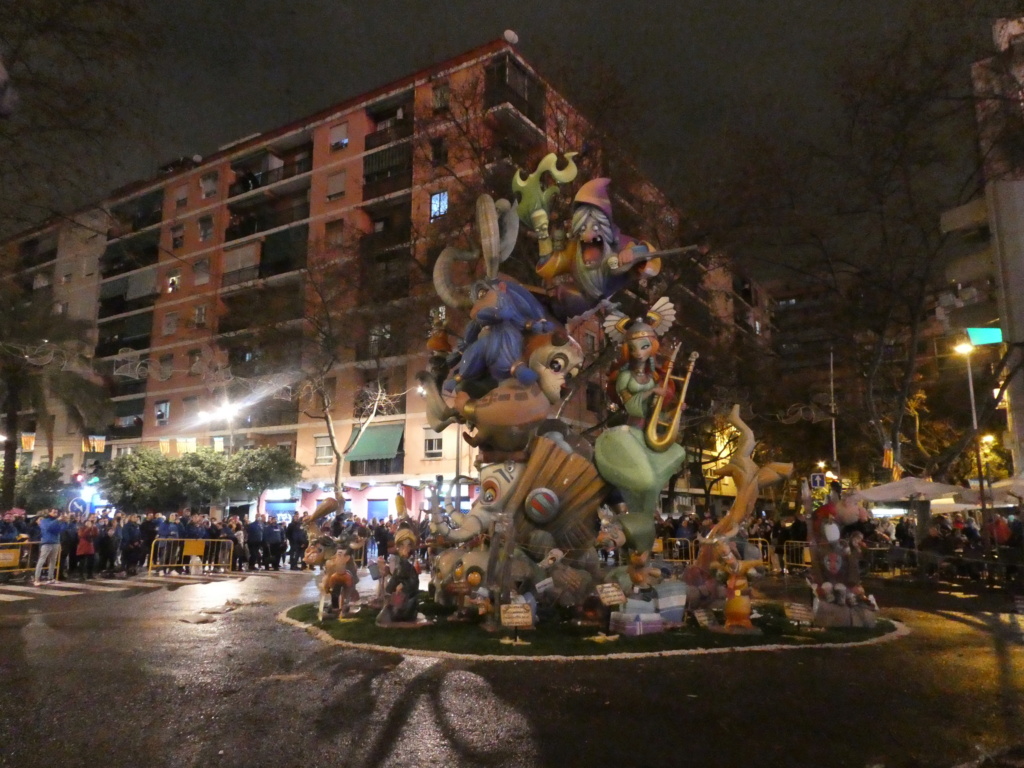 Carnaval "LAS FALLAS" de Valencia en Espagne P1120014
