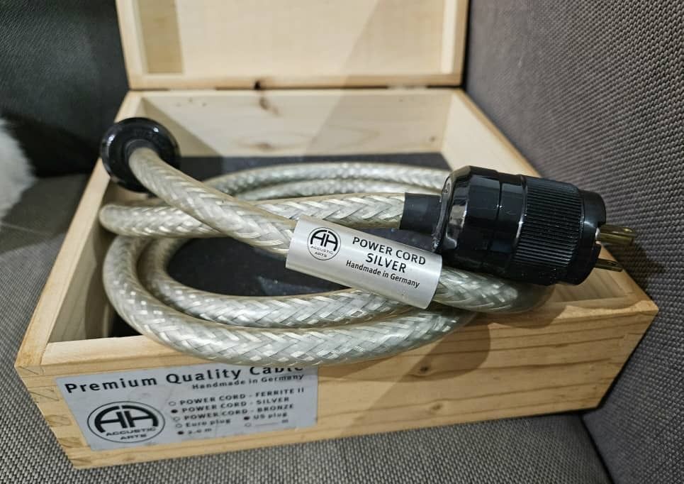 Accustic Arts SILVER Power Cable - 2m Accust14