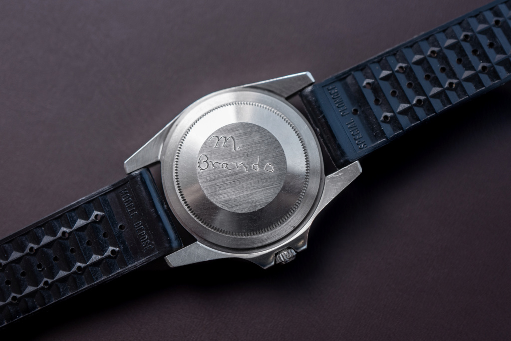 rolex - La montre Rolex d'Apocalypse Now portée par Marlon Brando   Brando10