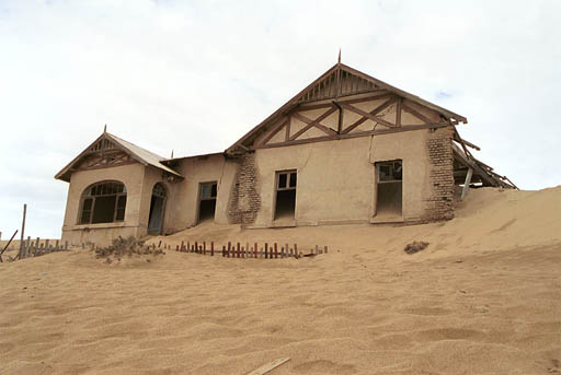 DI13: Village fantôme de Kolmanskop, Namibie (trouvé) No10