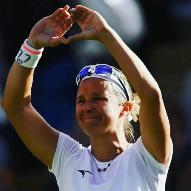 Kirsten Flipkens 2 - Page 18 29319610